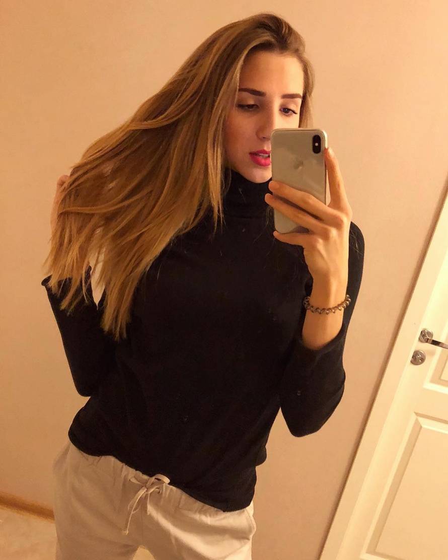 Dobacivanja s tribina ne čujem, a rado bih pozirala za kamere