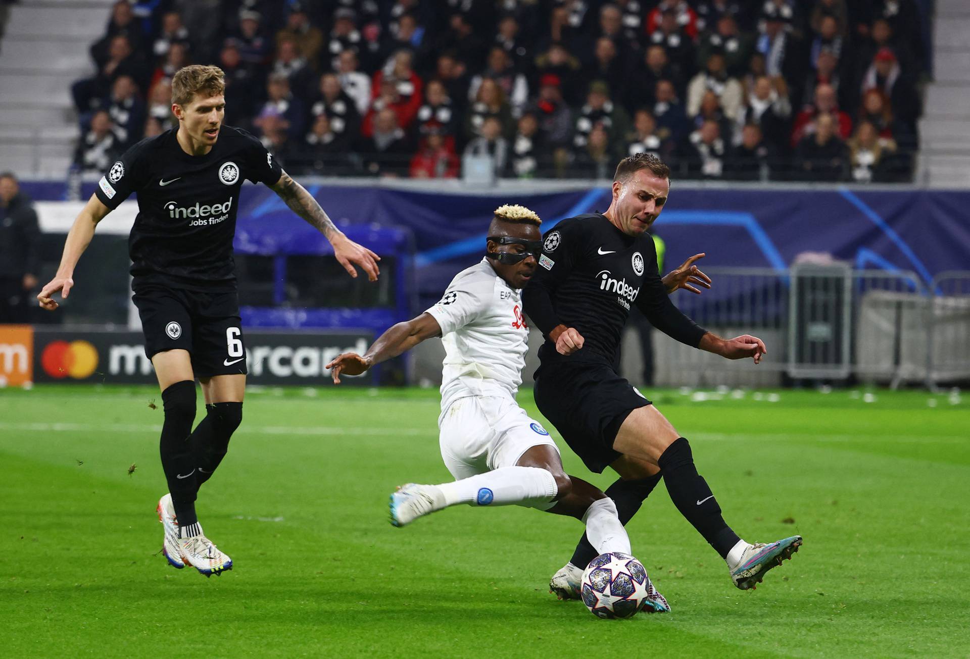 Champions League - Round of 16 First Leg - Eintracht Frankfurt v Napoli