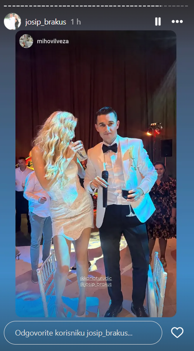 Kakav spektakl! Zvijezda serije 'San snova' i supruga 'zapalili' binu, a Hajduk bio šlag na torti