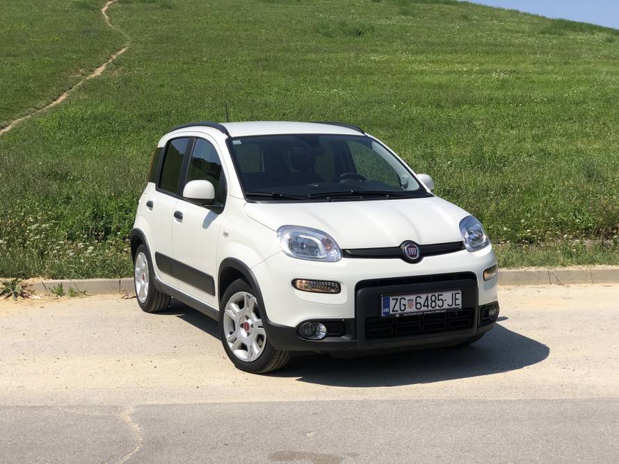 Testirali smo Fiat Pandu na plin: Štedljiva i jednostavna legenda