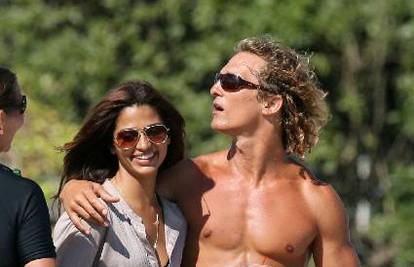 M. McConaughey slike sina prodao za 15 milijuna kuna