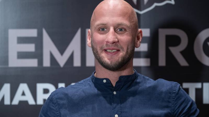 UHIĆEN MARKO MARTINJAK Hrvatski borac glavom u glavu nokautirao čovjeka na turniru!