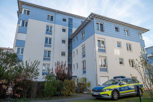 Leipzig - 13-Jährige tötet ihre eigene Schwester (7)! Kripo ermittelt nach familären Tötungsdelikt 25.10.2024 gegen 19.1