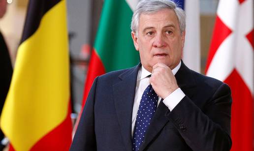 Tajani je pohvalio Mussolinija i sad se opet morao ispričavati