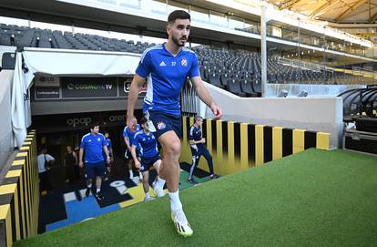 FOTO Dinamovci odradili zadnji trening prije ogleda s AEK-om