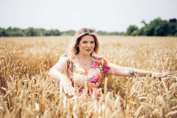 FOTO Wow, koja transformacija! Pogledajte kako se promijenila omiljena RTL-ova voditeljica