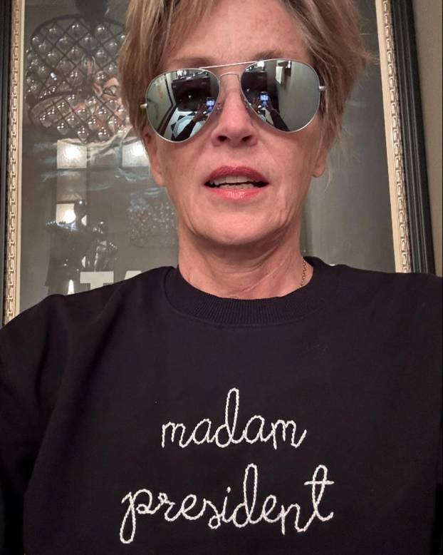 FOTO Ma, tko bi joj dao tolike godine? Sharon Stone mami uzdahe i u sedmom desetljeću
