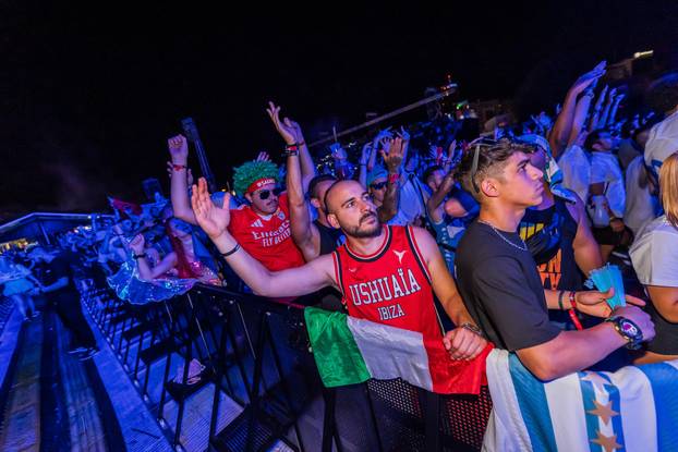 Split: Treća večer Ultra Europe Festivala, Nastup DJ-a Vini-Vici