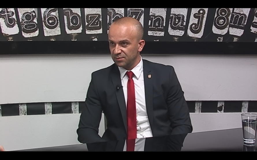 'Nema kvoruma, to je skandal. Mi smo pred novim izborima...'