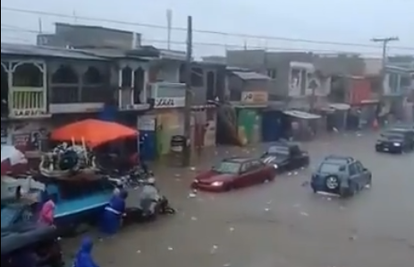 Kiša na Haitiju padala 36 sati u komadu, poplavljeno je tisuće domova: U tijeku je i evakuacija
