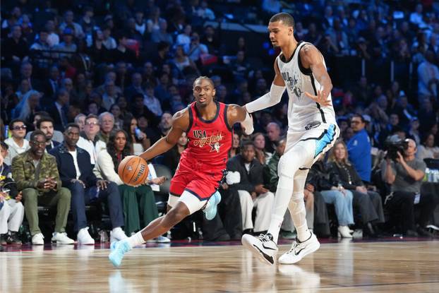 FOTO Poznati na NBA all staru: Kraljevski par privukao poglede