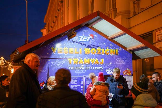 ZET-ov božićni tramvaj u Zagrebu