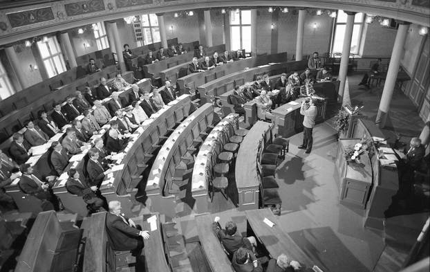 Konstituirajuća sjednica na 43. Skupštini Grada Zagreba, 2.12.1995.