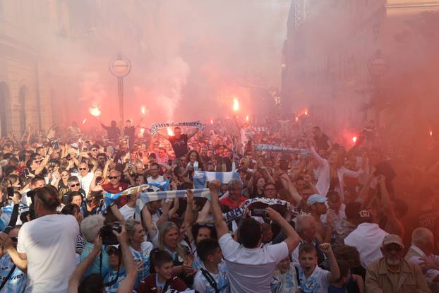 PIXSELL TOP 100 - 2025