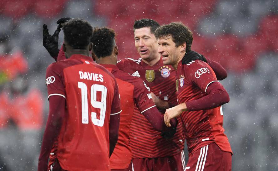 Champions League - Group E - Bayern Munich v FC Barcelona