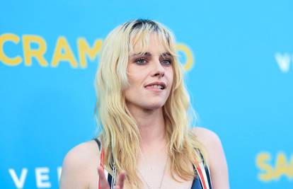 Kristen Stewart na premijeru filma obukla samo grudnjak, a družila se i s bivšim dečkom