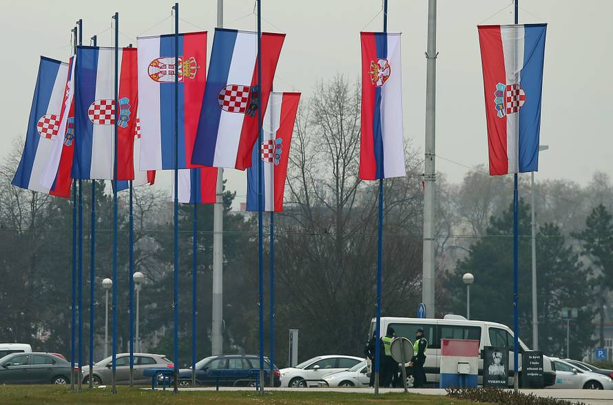'S Vučićem sam razgovarao o suradnji, odšteti, nestalima...'