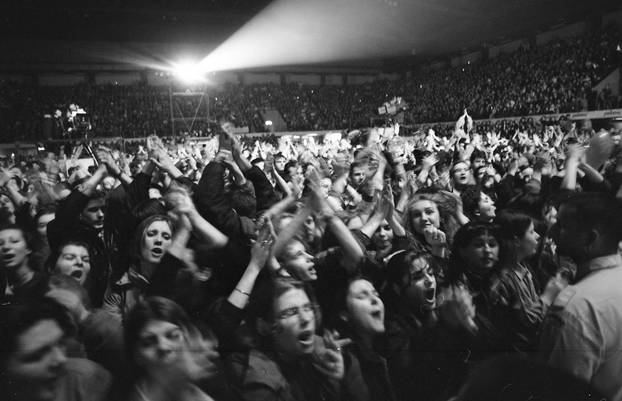 Zagreb: Gazde i gosti održali veliki koncert u Domu sportova, 12.12.1995.