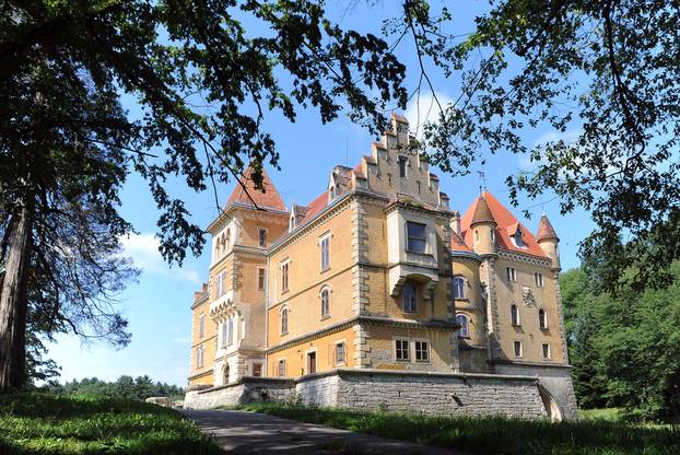 Maruševec: Dvorac Maruševec  jedan od najve?ih dragulja Hrvatskog Zagorja