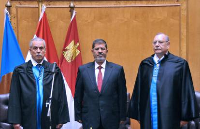 Egipat: Morsi prisegnuo te je obećao domoljubnu državu