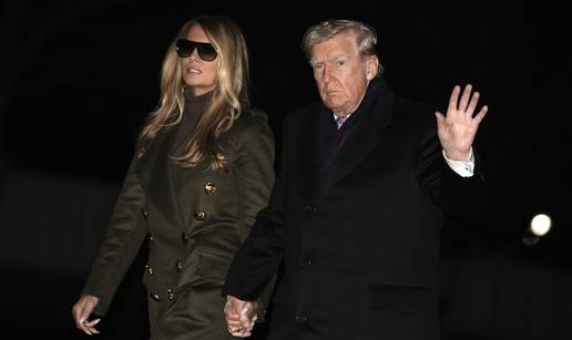 Tko je iza nao&ccaron;ala? Javnost opet sumnja u 'la&zcaron;nu Melaniju'...