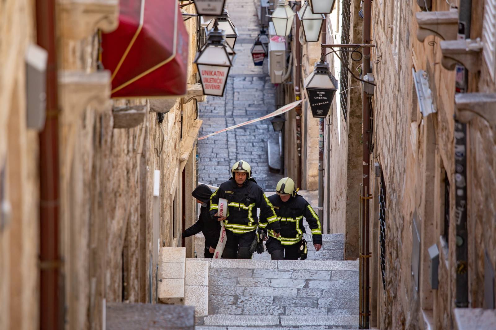 Bura u Dubrovniku prouzroÄila mnoge probleme