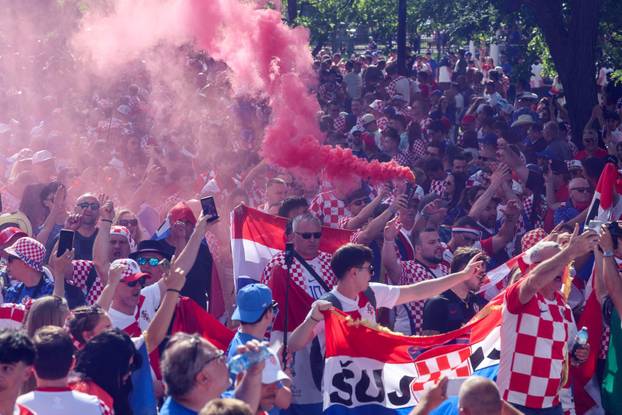 SP 2026 Toronto: Veliki hrvatski korteo prema Toronto stadionu sa 100-metarskom zastavom