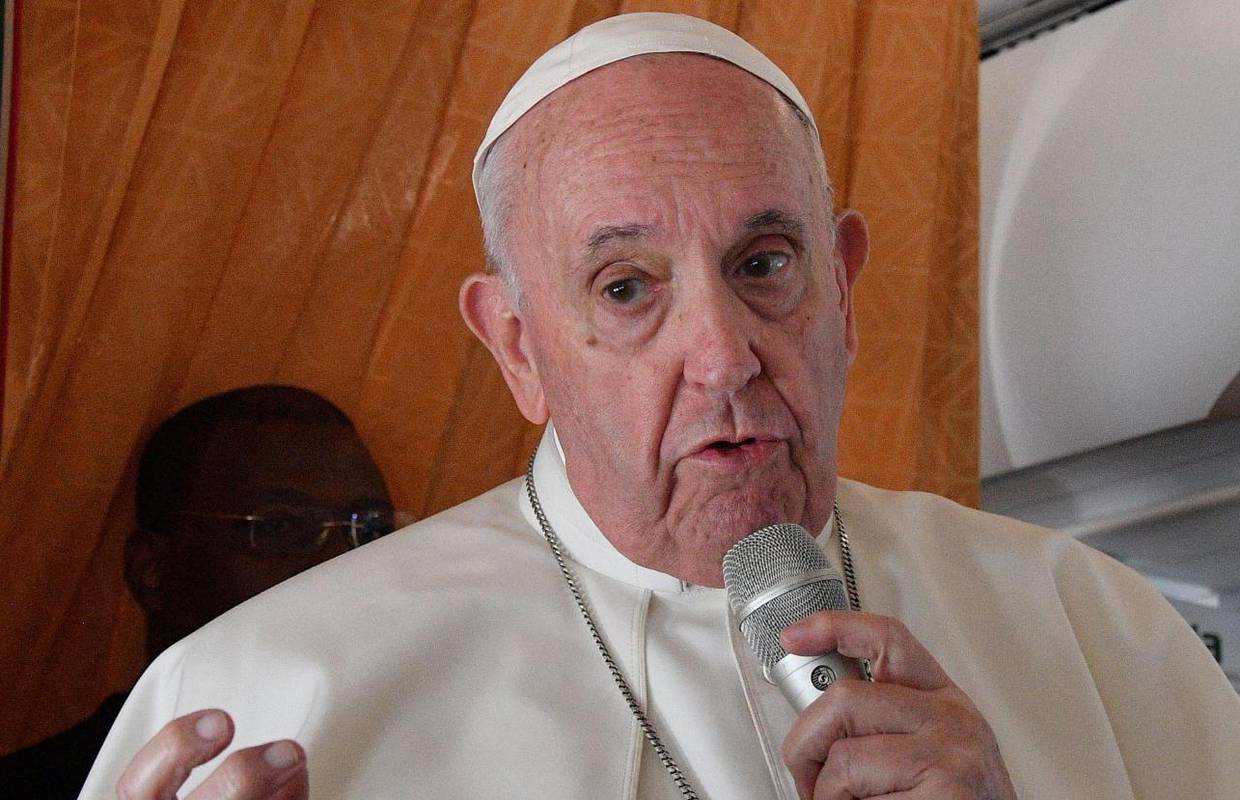 Božićna misa: Papa pozvao vjernike na "poniznost"