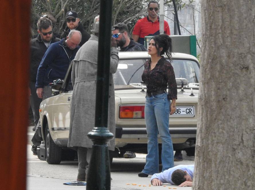 Hayek i Jackson na rovinjskoj tržnici u kupnji domaćeg ajvara