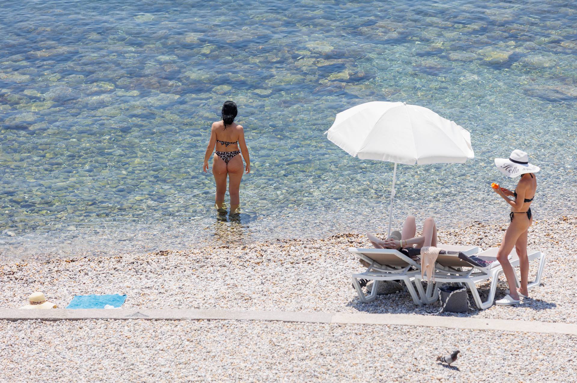Rijeka: Sunčanje i kupanje na plaži Ploče