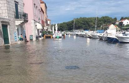 Meteotsunami nije moguće predvidjeti, a štete su ogromne