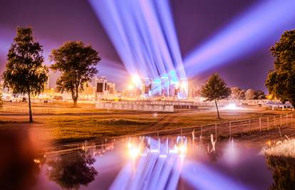 Pročelnik: 'Ponesite prazne čaše na koncert Thompsona. Oni van Zagreba? Ne znam hoće li stići'