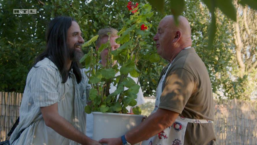 Ekipa se u 'Večeri za 5' ponovno odlično zabavila, a atmosfera je Mladenu donijela 71 bod