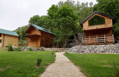 Toleriranjem bespravne gradnje uništavamo zemlju i sami sebe