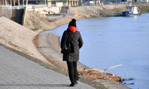 Pravi zimski dan u sredi&scaron;tu Slavonskog Broda