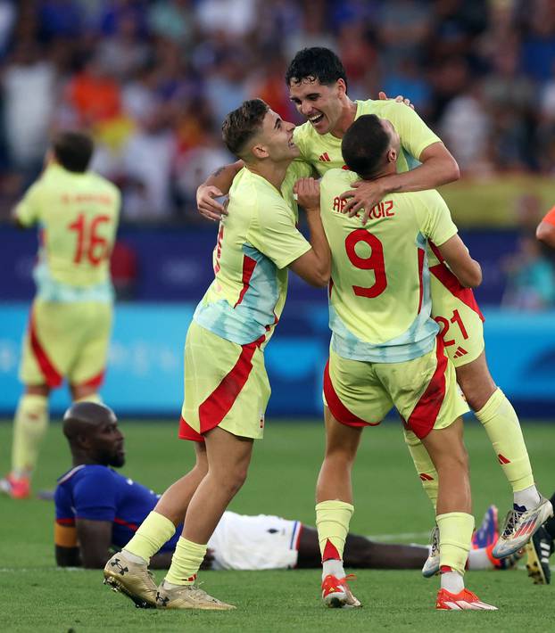 Football - Men's Gold Medal Match - France vs Spain