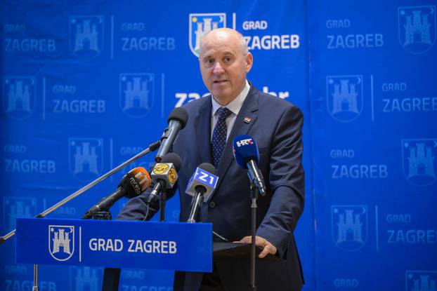 Zagreb: Obilazak obnovljene Prve ekonomske gimnazije