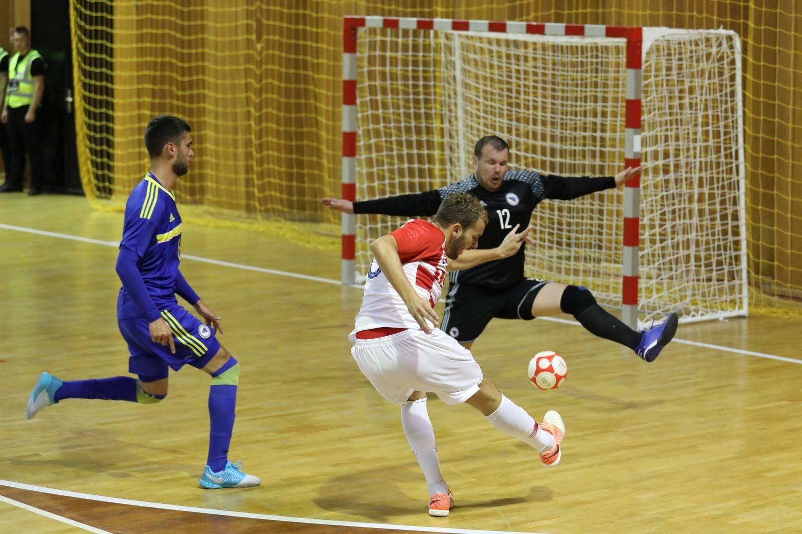 Dubrovnik: Kvalifikacije za futsal svjetsko prvenstvo, Hrvatska - BiH