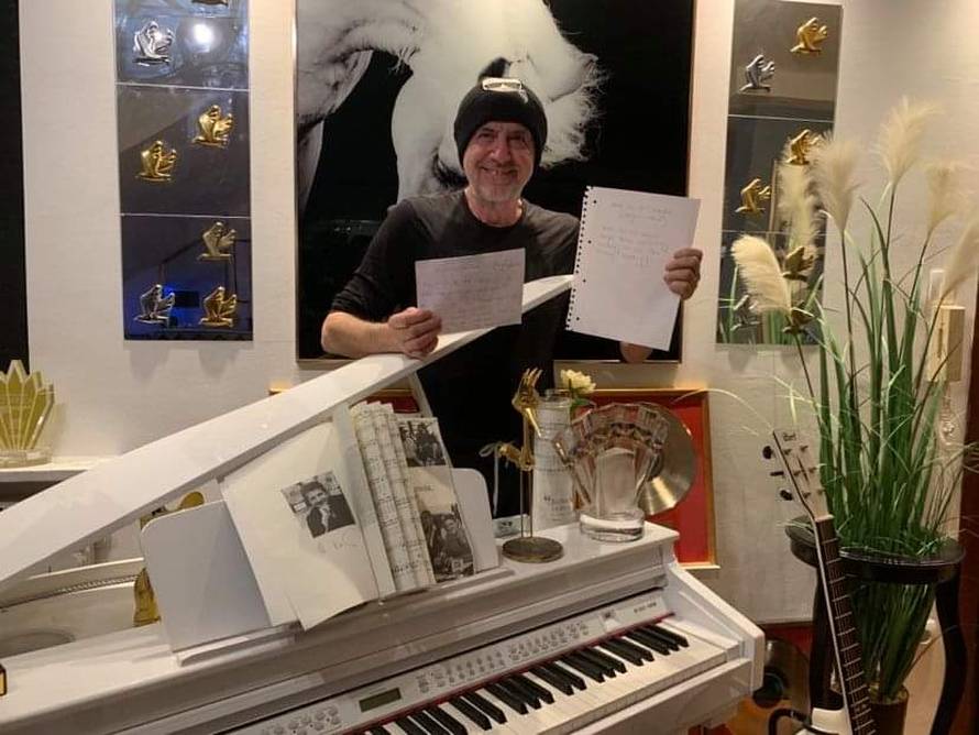 Rajko Dujmić ostavio je tajne pjesme: 'Bilo mi je teško kad sam mu čula glas. Boljelo je'