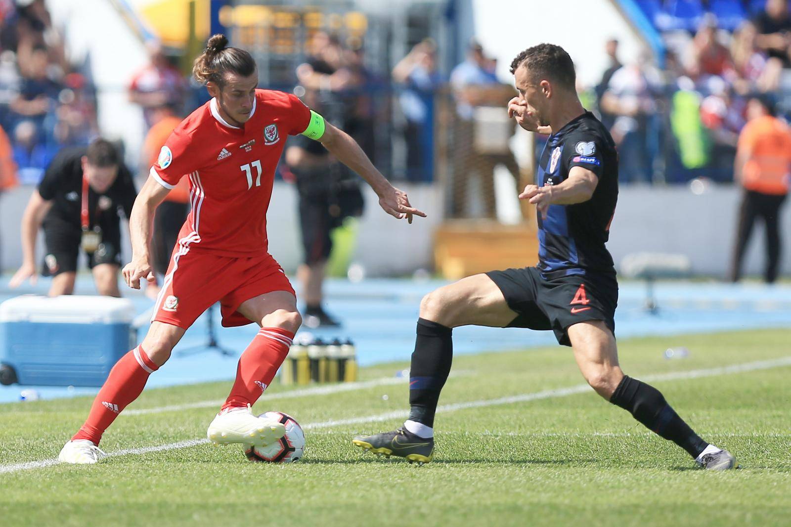 Vatreni vole Osijek! Hrvatska na 'živce' pobijedila Velšane