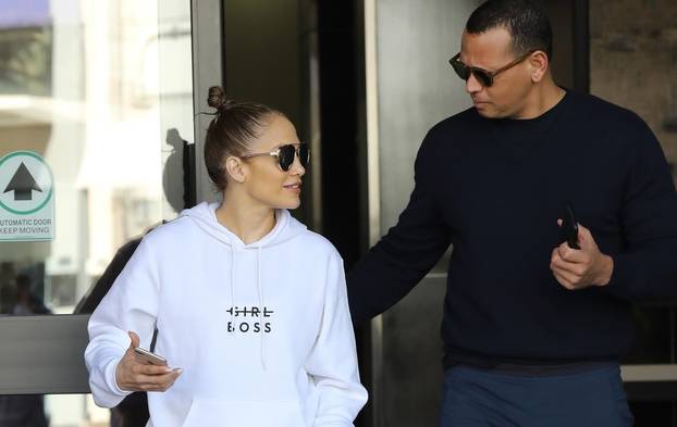 Jennifer Lopez steps out for a doctor