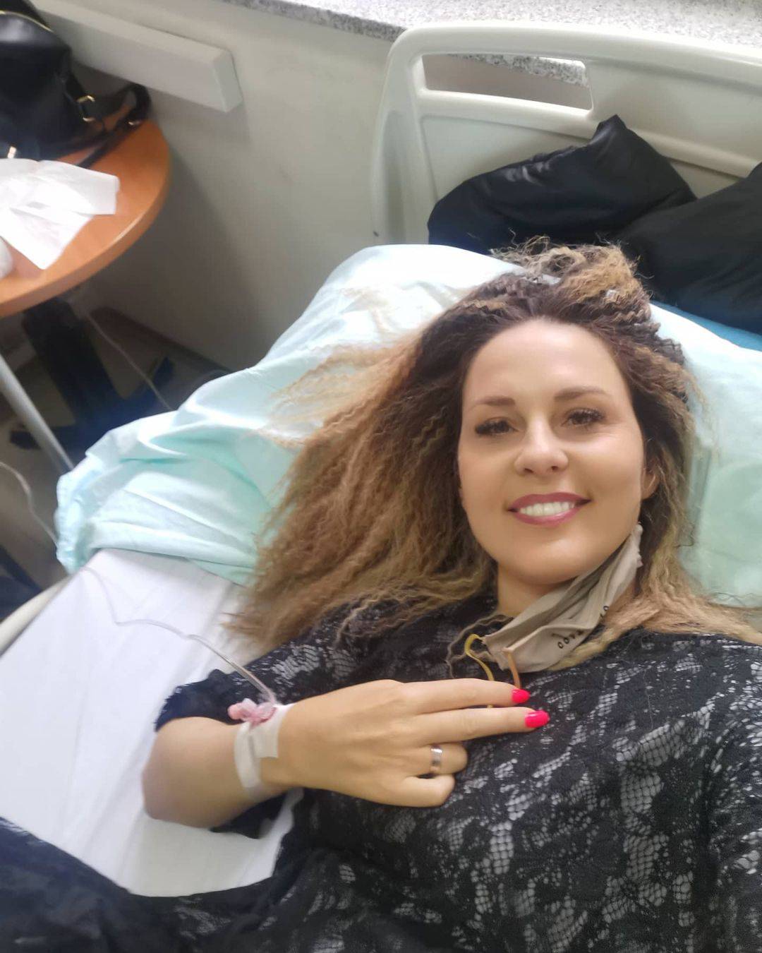 Anđa objavila fotku iz bolnice: 'Ranjivost izgleda dobro...'