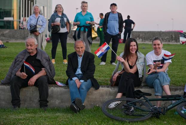 Svečani koncert u Zagrebu povodom 35. obljetnice postrojavanja Zbora narodne garde i ustrojavanja Hrvatske vojske i policije