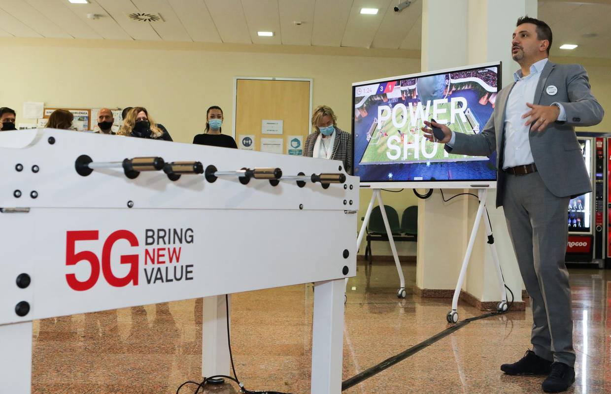 'Huawei za digitalnu Slavoniju' projekt stipendira studente i otvara pristup edukacijama