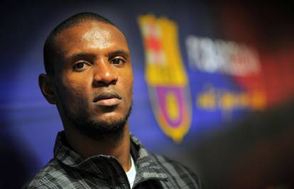 Nakon 40 dana Barcelonin Eric Abidal otpušten je iz bolnice