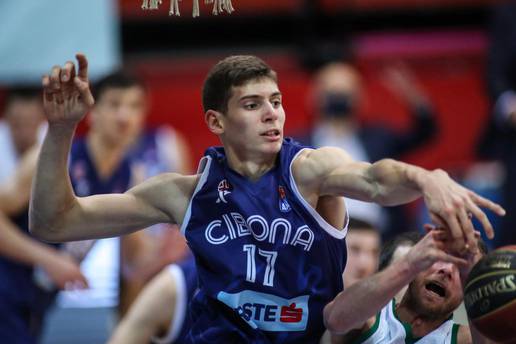 Cibona  šokirala Mornar: Roko Prkačin promašio tek jedan šut!