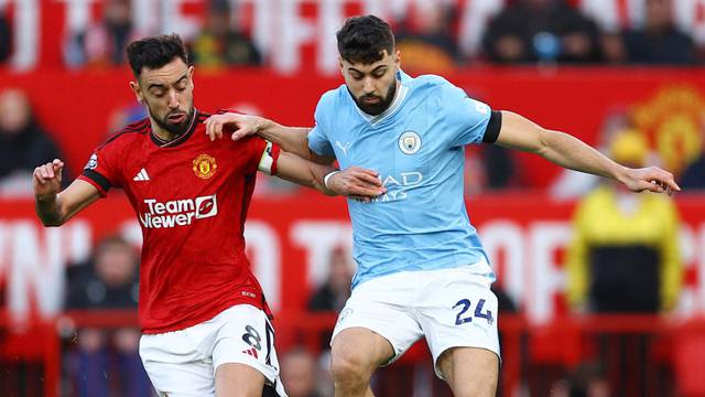 Premier League - Manchester United v Manchester City