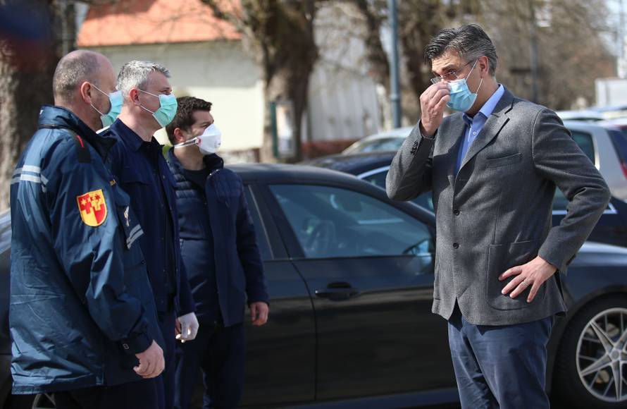 Andrej Plenković obišao Krapinsko Zagorsku županiju koja je bila pogođena potresom