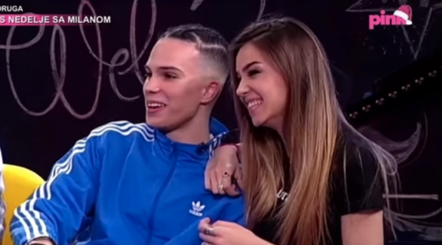 Prekid je bio marketinški trik? 'Voyage i Breskvica opet u vezi'