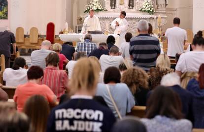 Split: U crkvi svetog Dominika održana misa za sve pritvorene navijače Hajduka